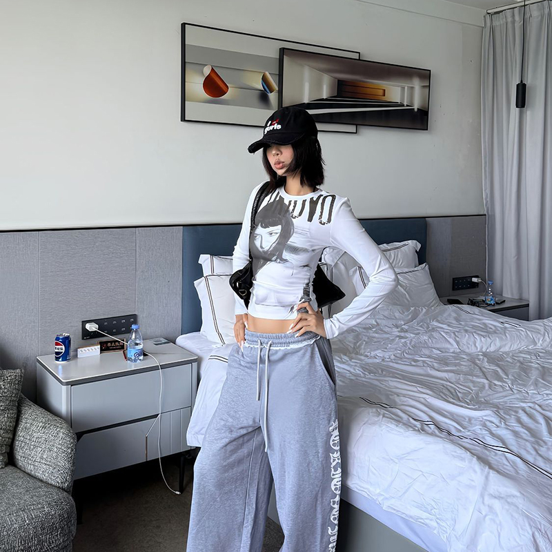 Streetwear Gothic Letter print - Turtleneck Knit 90S review and price