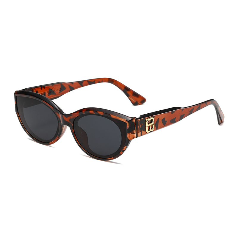 Women Retro Cat Eye Sunglasses - Vintage Fashion Glasses review and price